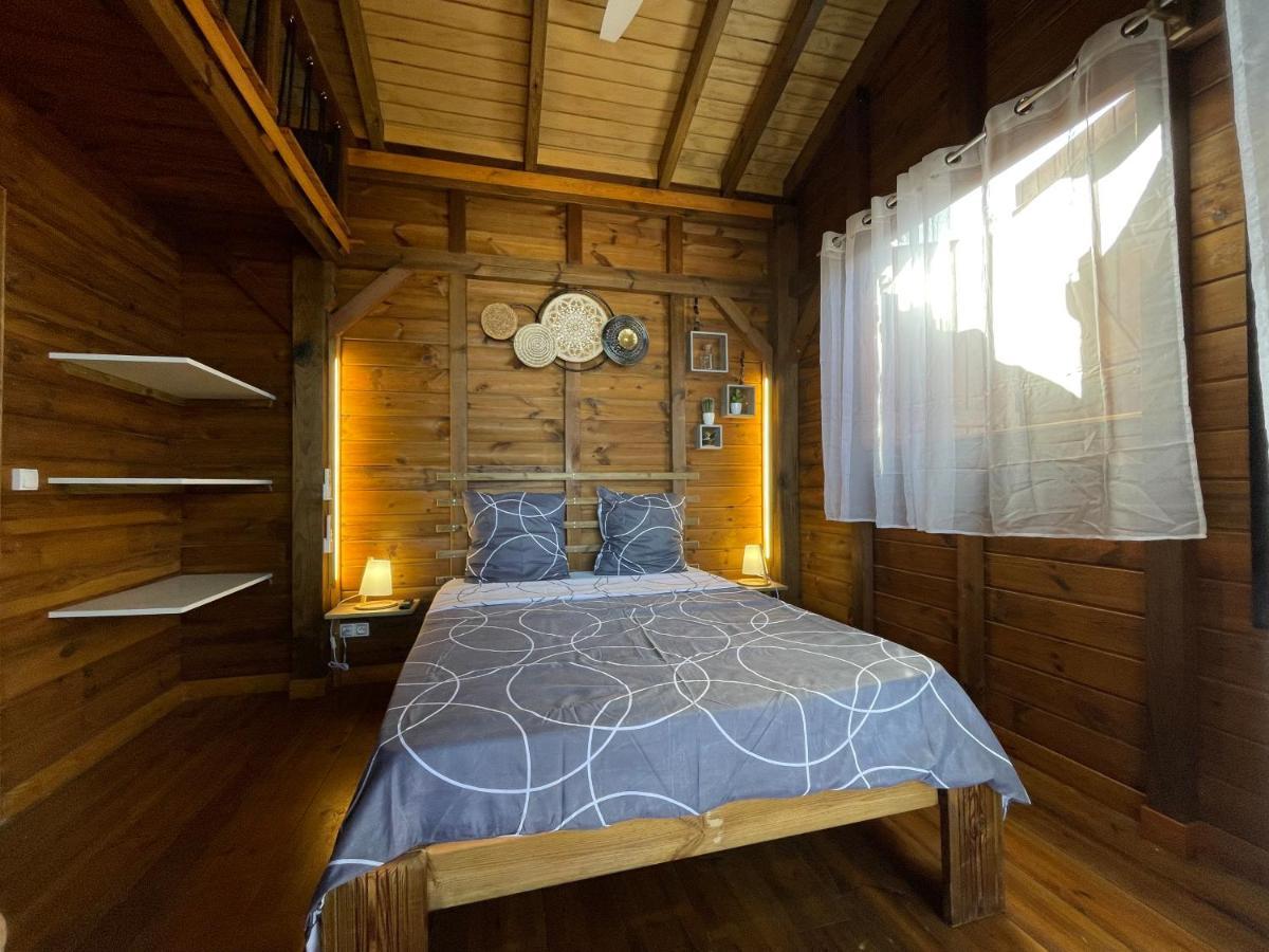 Bungalows Lanar'Am Kaladja -1 Bouillante Bagian luar foto